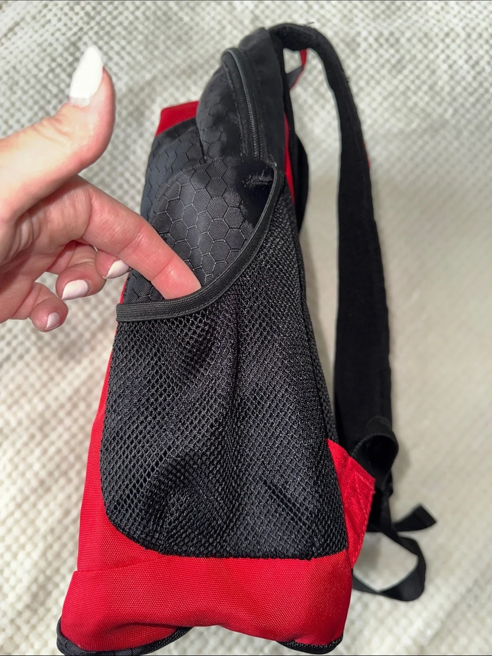 🎒 Under Armour Red & Black Backpack